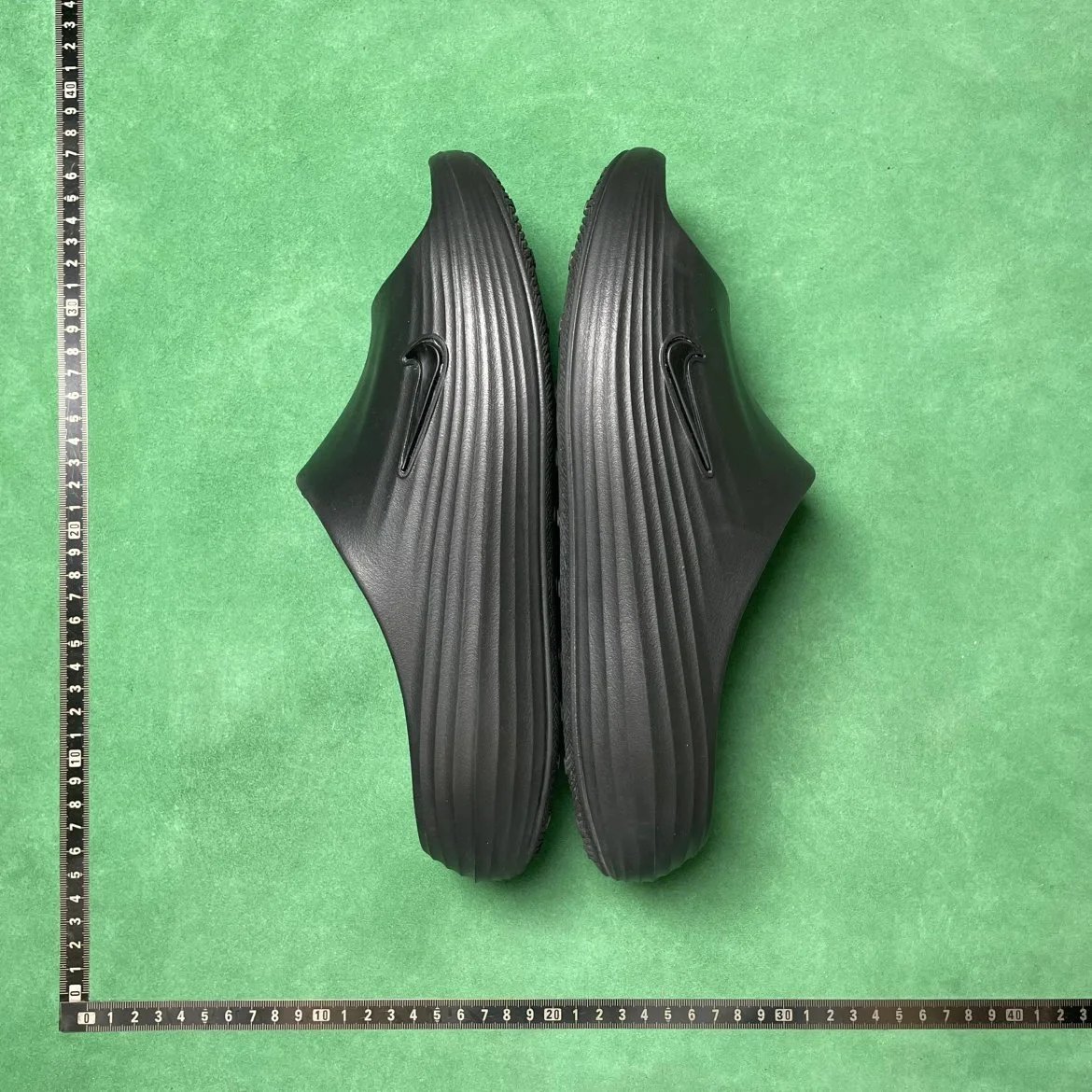 NIKE 6BD 时尚舒适防滑防磨一字拖鞋