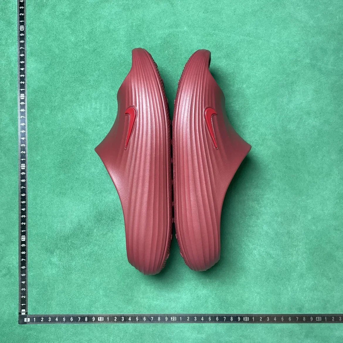 NIKE 6BD 时尚舒适防滑防磨一字拖鞋