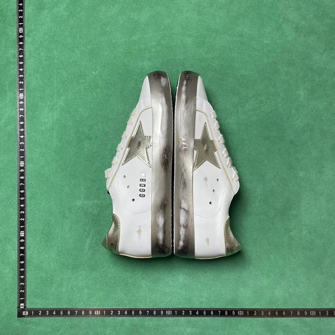 Designer Shoes BD5 牛皮漆皮做旧款 防滑舒适板鞋