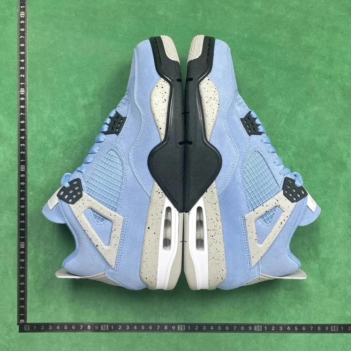 16 University Blue CT8527 400