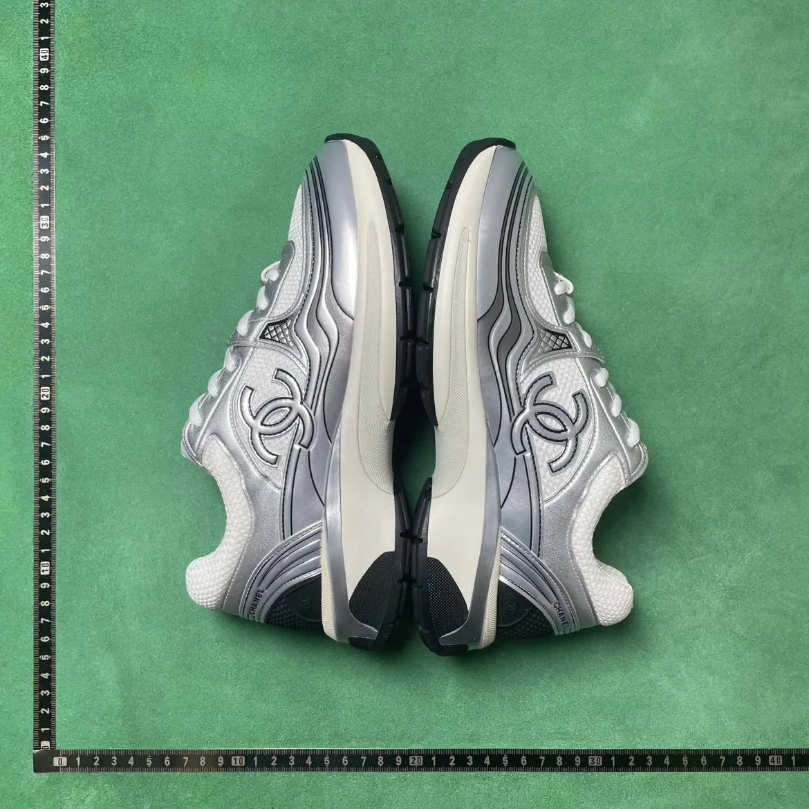 Designer Shoes TT 2 早春 皮革徽标低帮生活休闲鞋