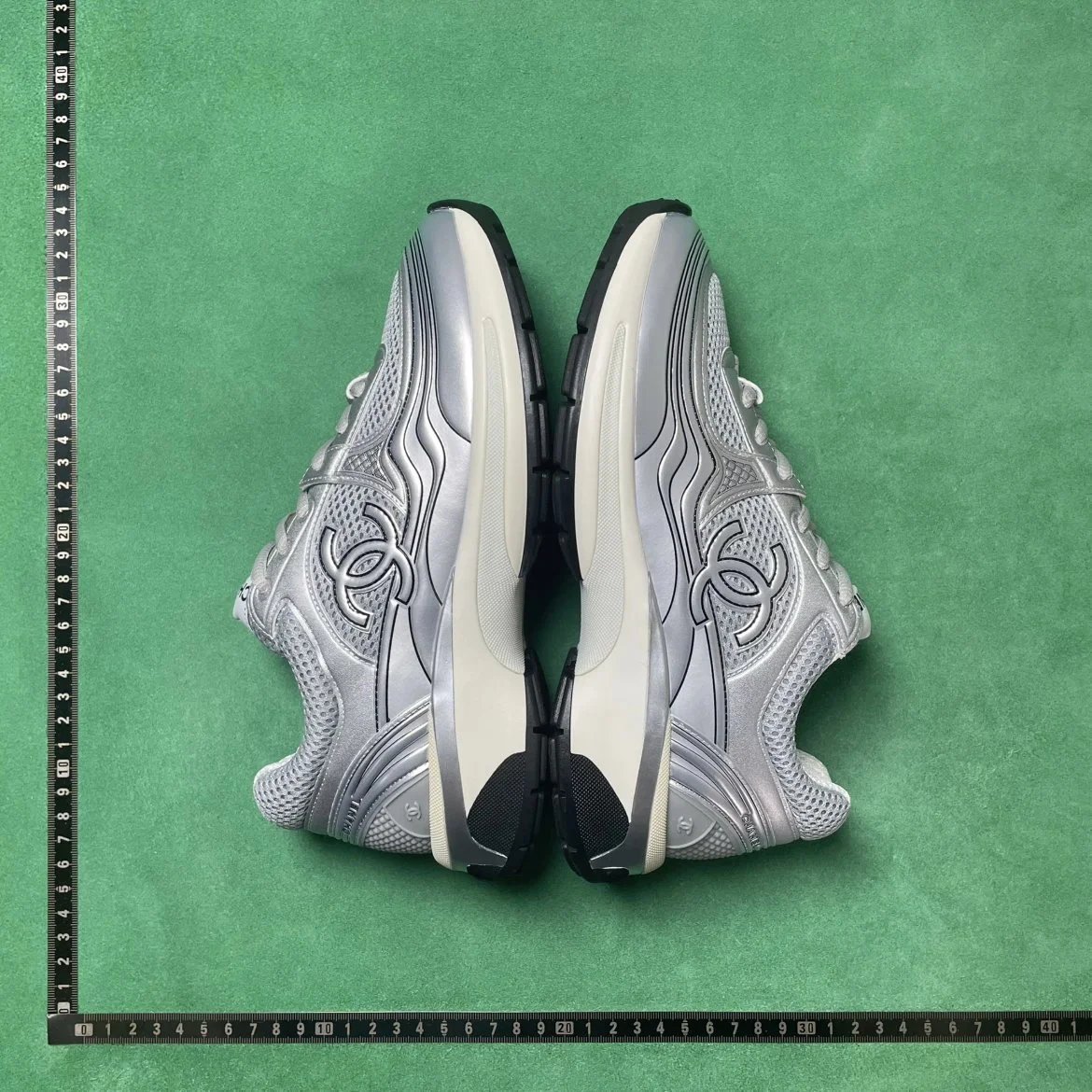 Designer Shoes TT 2 早春 皮革徽标低帮生活休闲鞋
