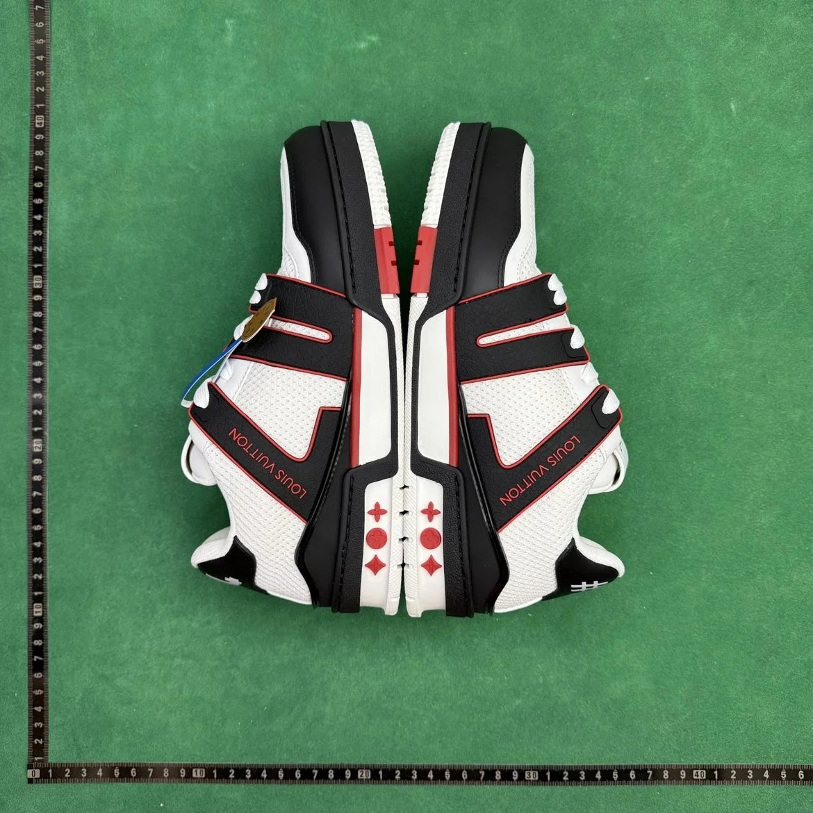 🔥1:1 batch LOUIS VUITTON Trainer  in the Best OopBuy Spreadsheet QC photos