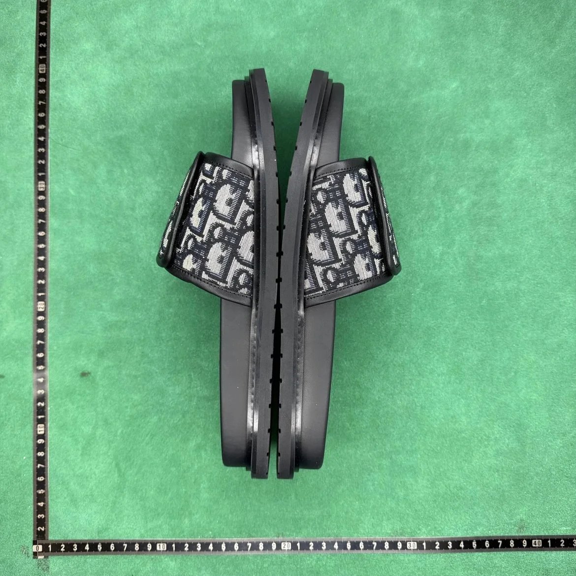NIKE T6T 橡胶印花防滑时尚凉拖