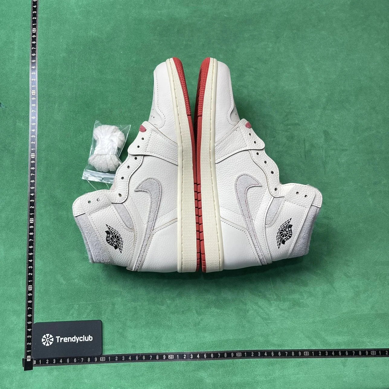 🔥1:1 batch Jordan Air Jordan 1 Retro High OG Rare Air SailCinnabar  in the Best OopBuy Spreadsheet QC photos