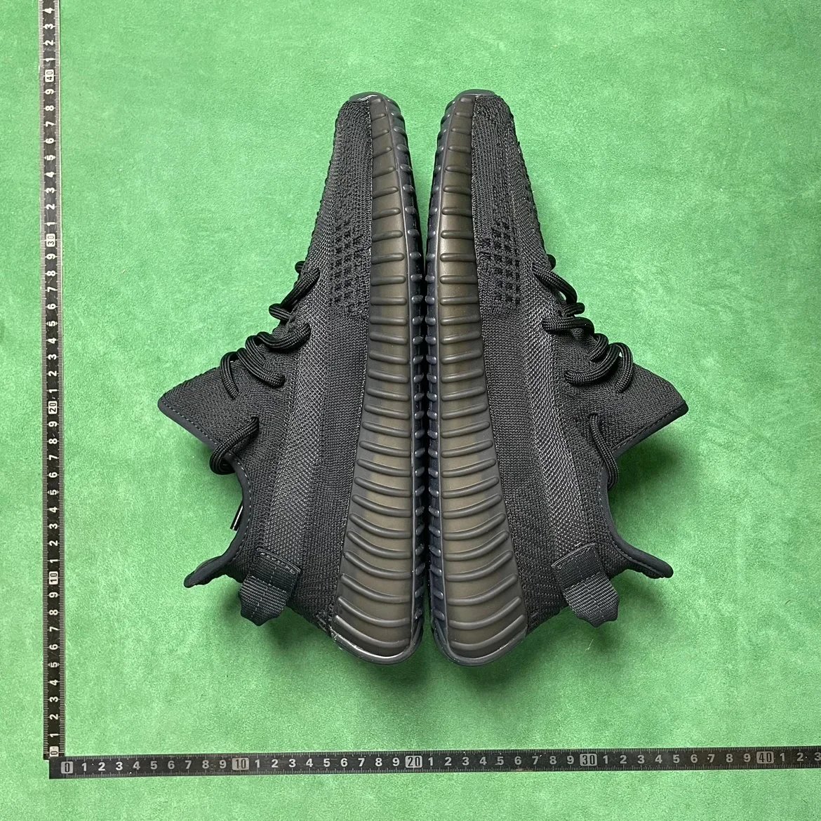 Yeezy LW 3  网布运动低帮生活休闲鞋1(下单送两双袜子）