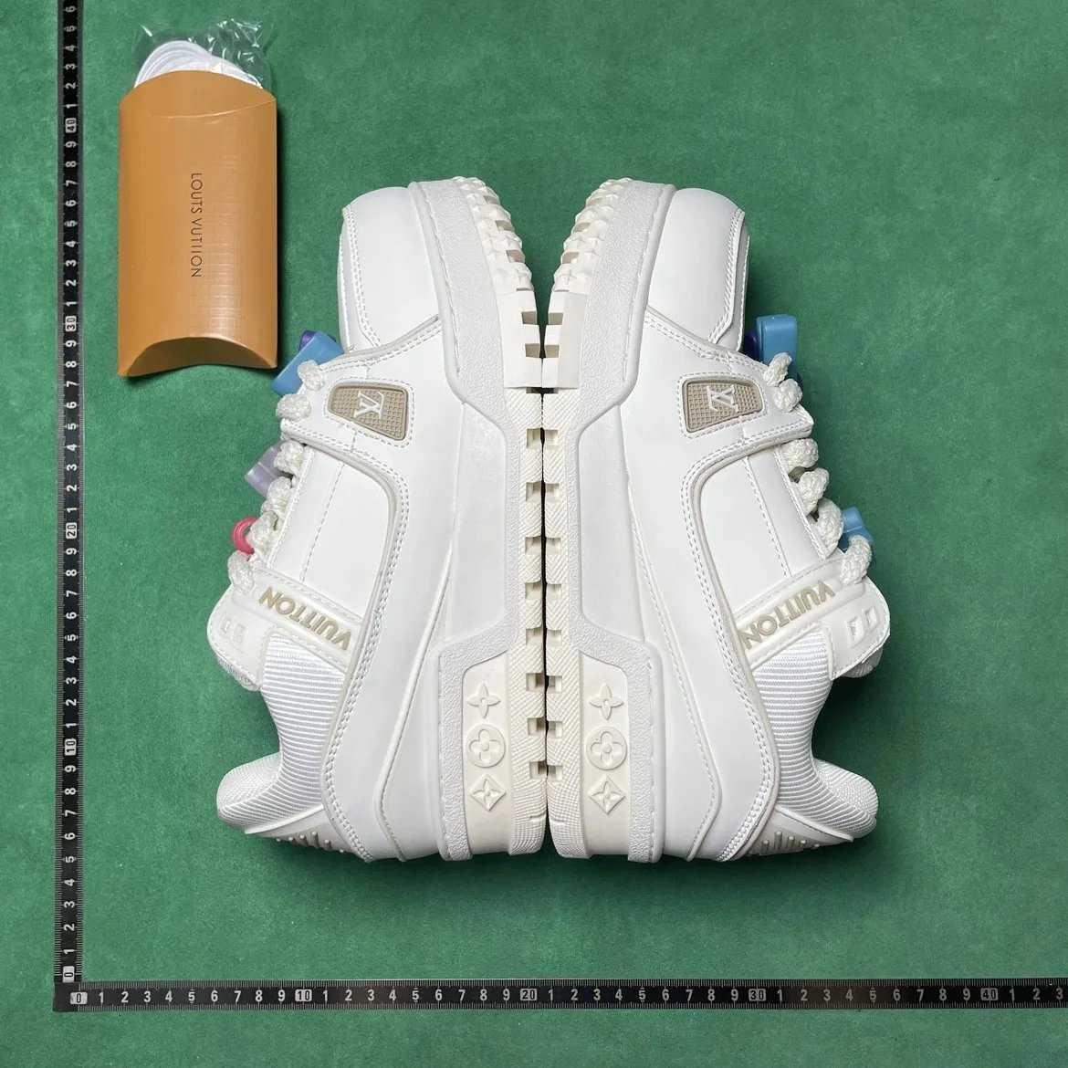 LV/PRADA B3D 系带平底低帮板鞋