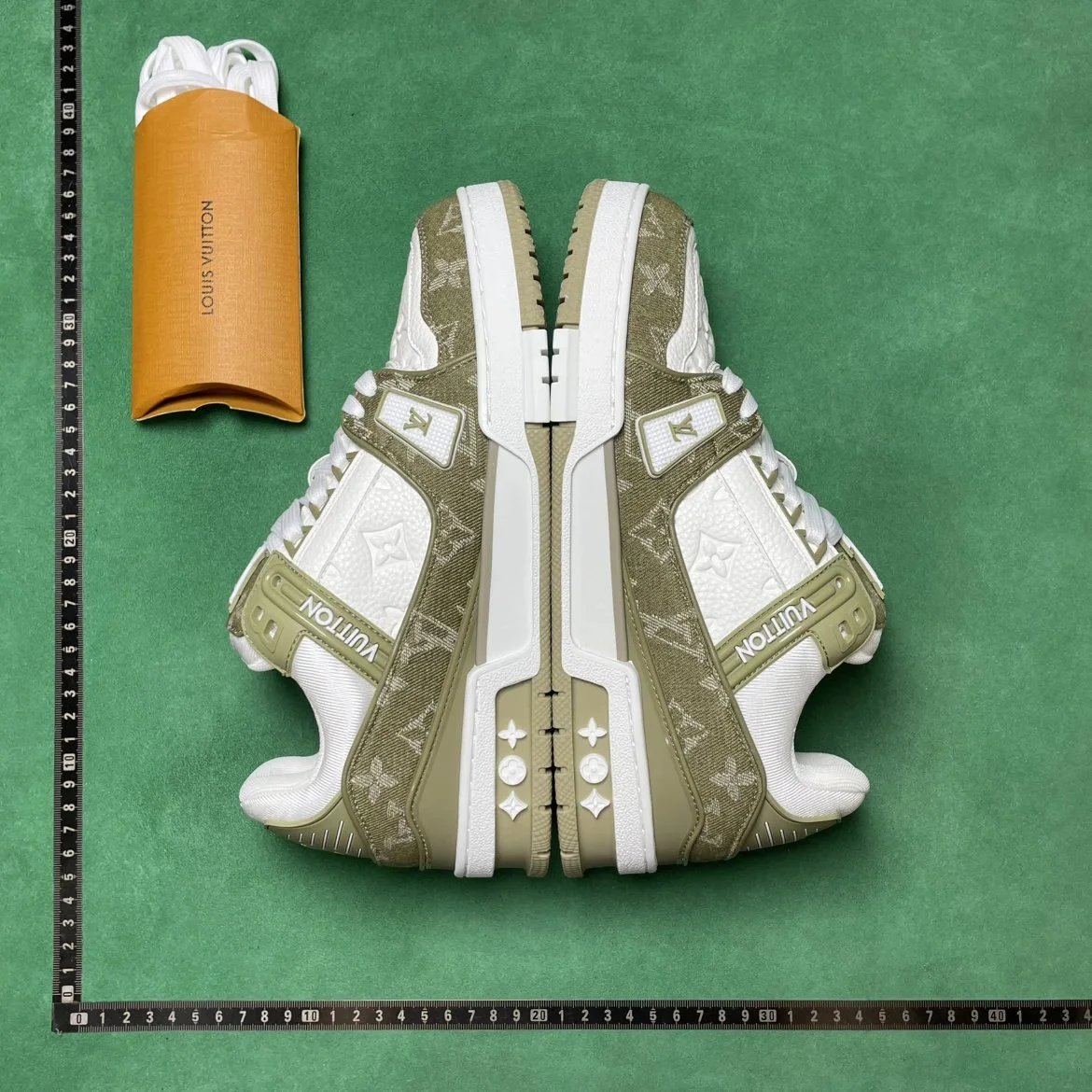 LV/PRADA BD2 压纹印花休闲板鞋