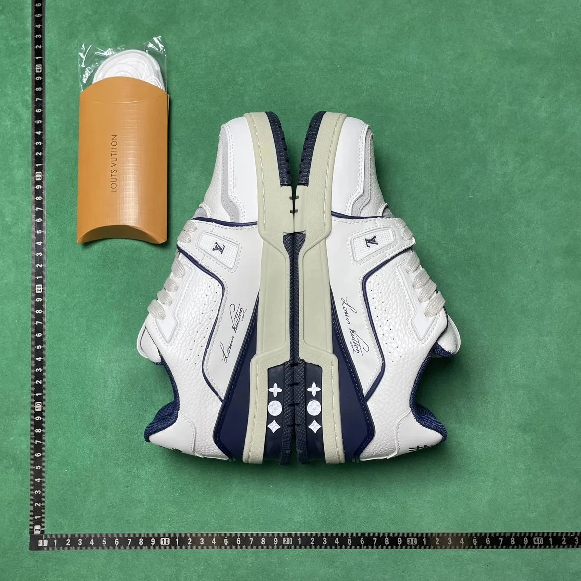LV/PRADA B3D 系带平底低帮板鞋