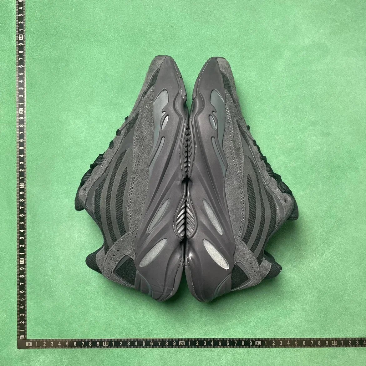 🔥1:1 batch adidas originals Yeezy boost700
