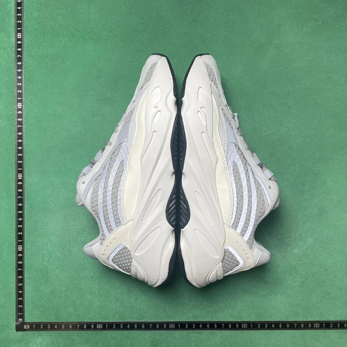 🔥1:1 batch adidas originals Yeezy boost700