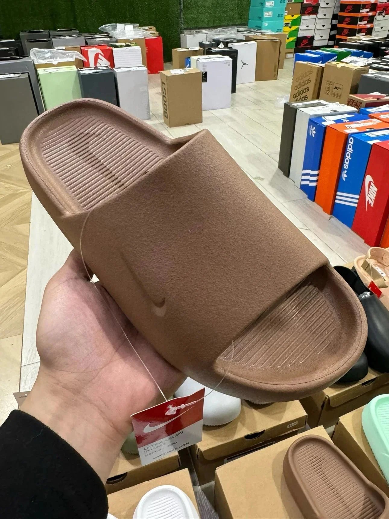 Designer Shoes 绿扣同源 纯原版本 Calm Slide 轻便舒适运动拖鞋 白色 褐色 薄荷绿 黑色 米色 绿色 油绿色 灰色麻黄