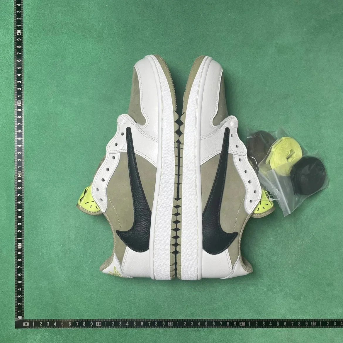 Jordan 1 N版7 1.0联名款低帮复古篮球鞋
