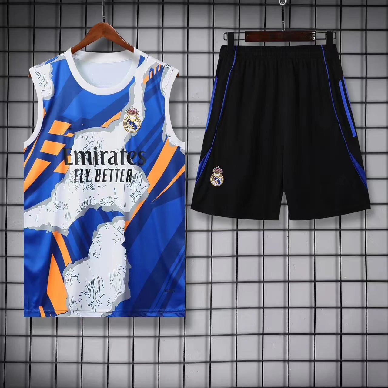 Paris Saint-Germain Matching Sets Football Training Vest and Shorts Set — 2526 Real Madrid Camouflage Edition