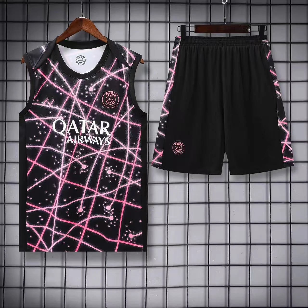 Paris Saint-Germain Matching Sets Football Training Vest and Shorts Set — 2526 Paris black red camouflage