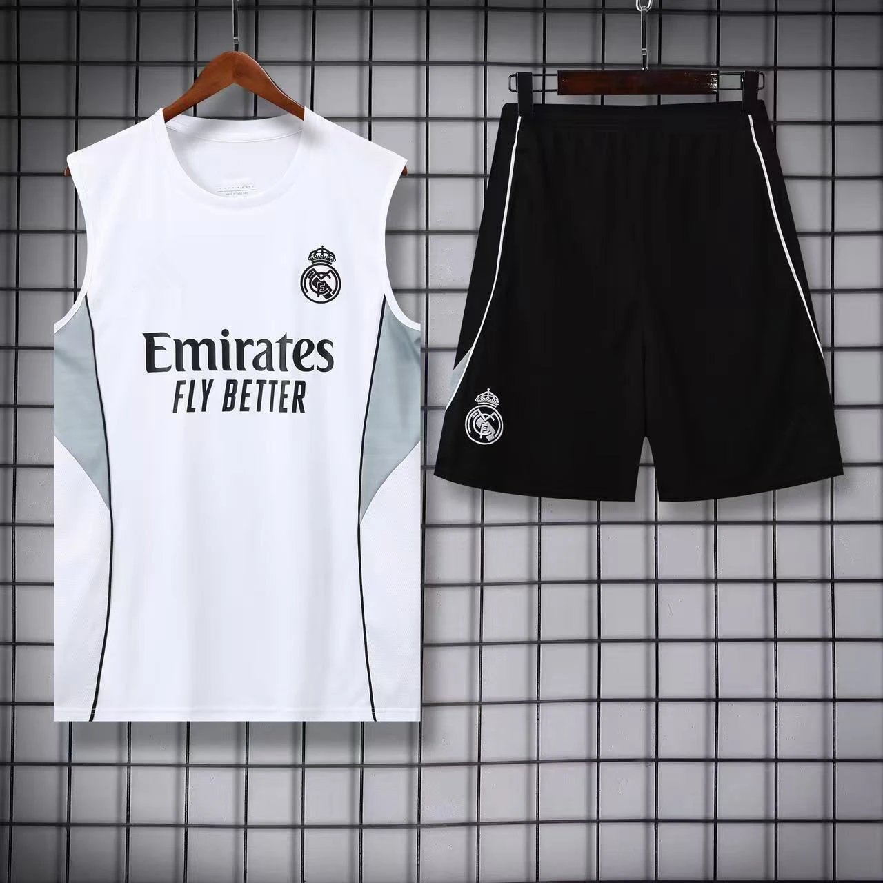 Paris Saint-Germain Matching Sets Football Training Vest and Shorts Set — 2526 Real Madrid white