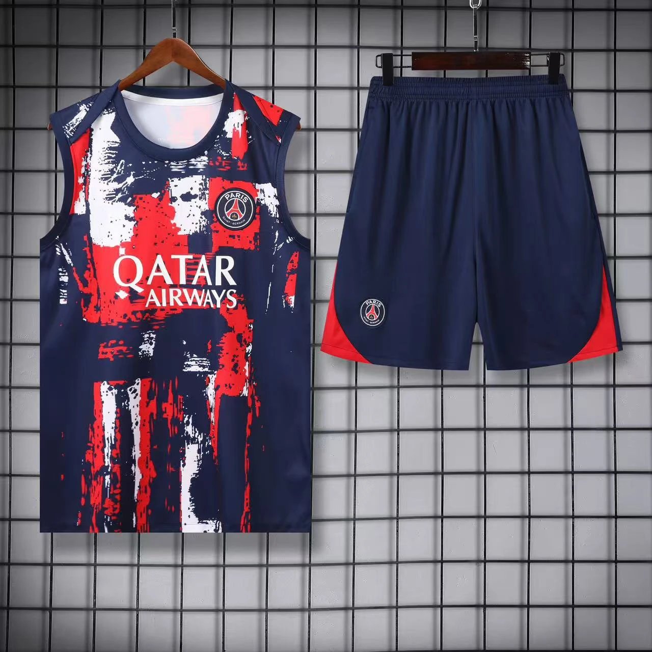 Paris Saint-Germain Matching Sets Football Training Vest and Shorts Set — 2425 Paris red and blue camouflage