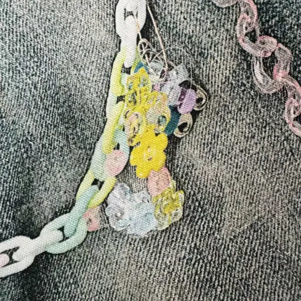 Design Custom Embellished Denim Shorts with Chain and Floral Appliqués - 8