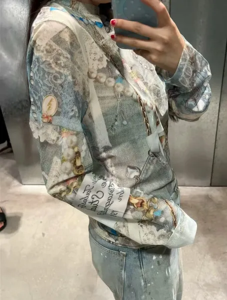 Design Long Sleeve Graphic Print Top in Pastel Multicolor - 21