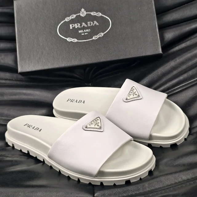 Prada Sandals Logo Detail Slide product detail image 3