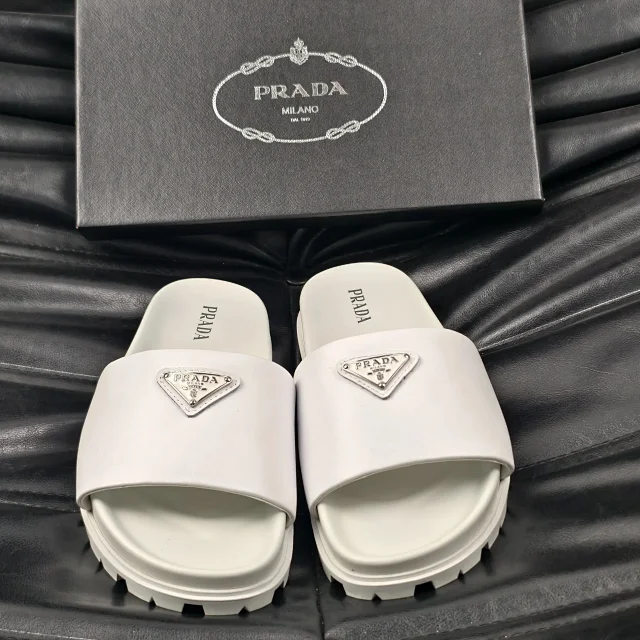 Prada Sandals Logo Detail Slide product detail image 6