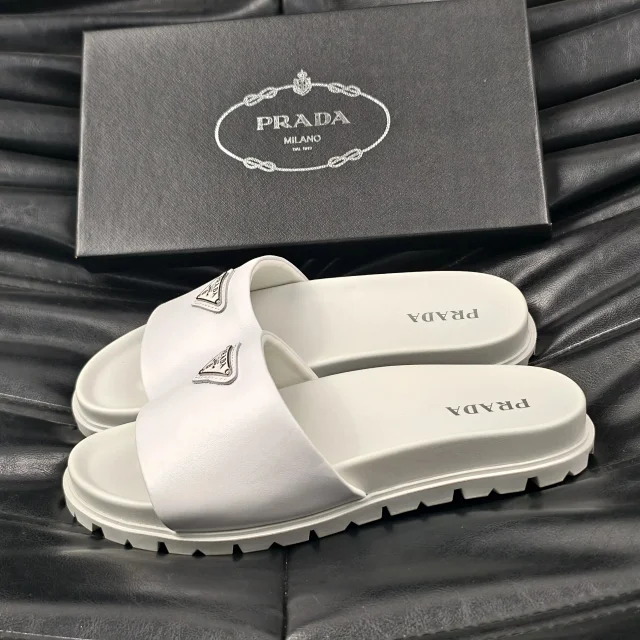 Prada Sandals Logo Detail Slide product detail image 7