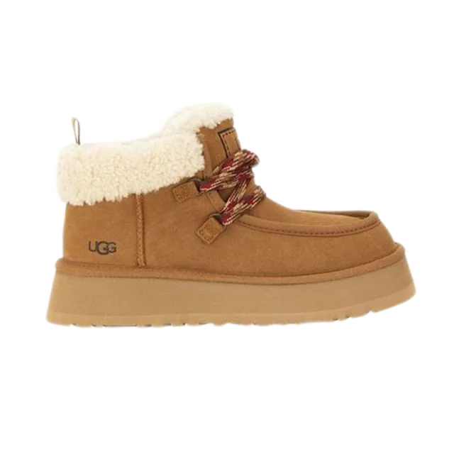 UGG Boots Shearling-Lined Platform product detail image 1