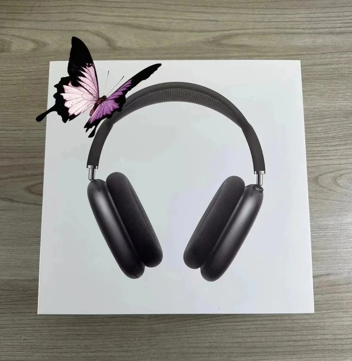 Apple Black Wireless Headphones