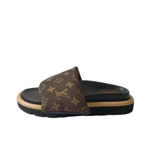Louis Vuitton Sandals Pool slide mules with monogram strap — 1A98GT Black-brown