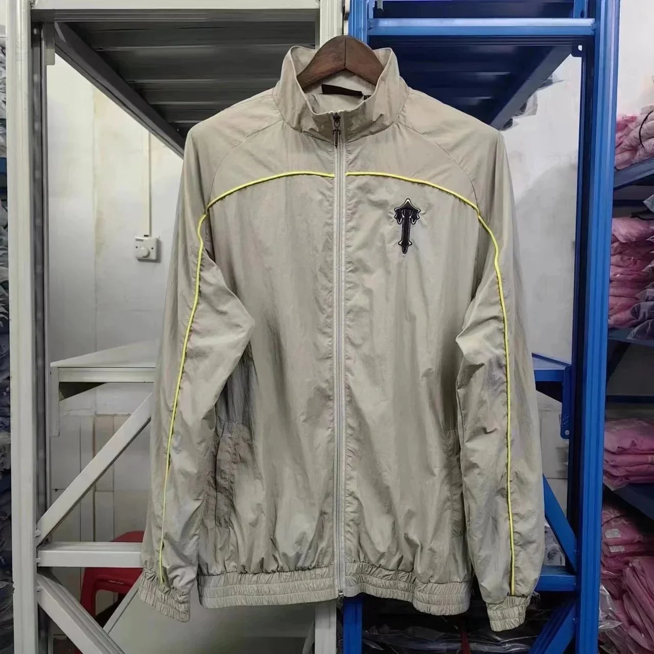 Beige Windbreaker Ja