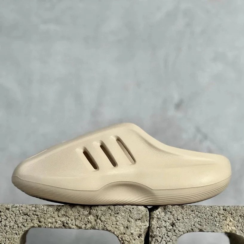 Sand color