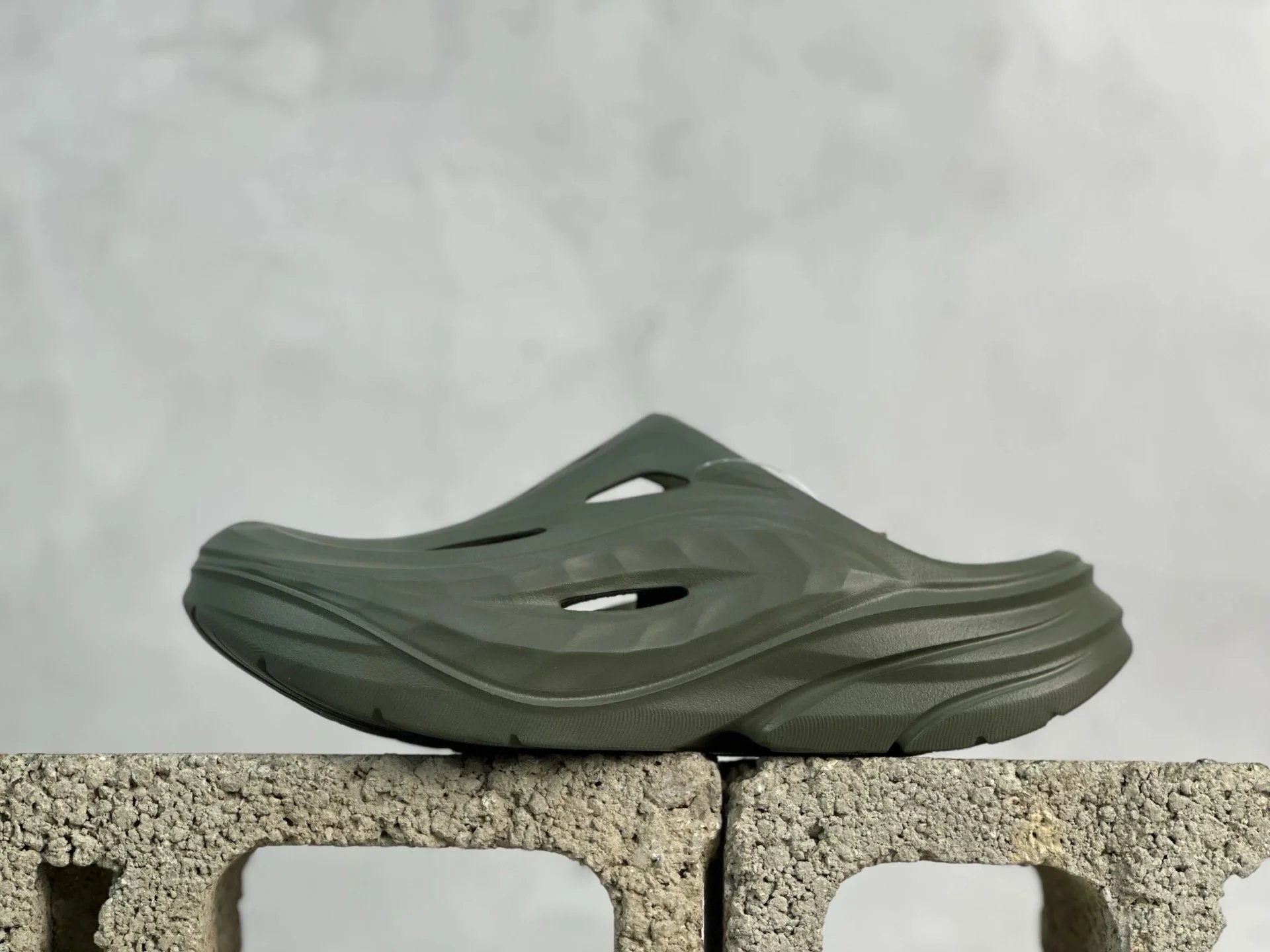 2 Grey