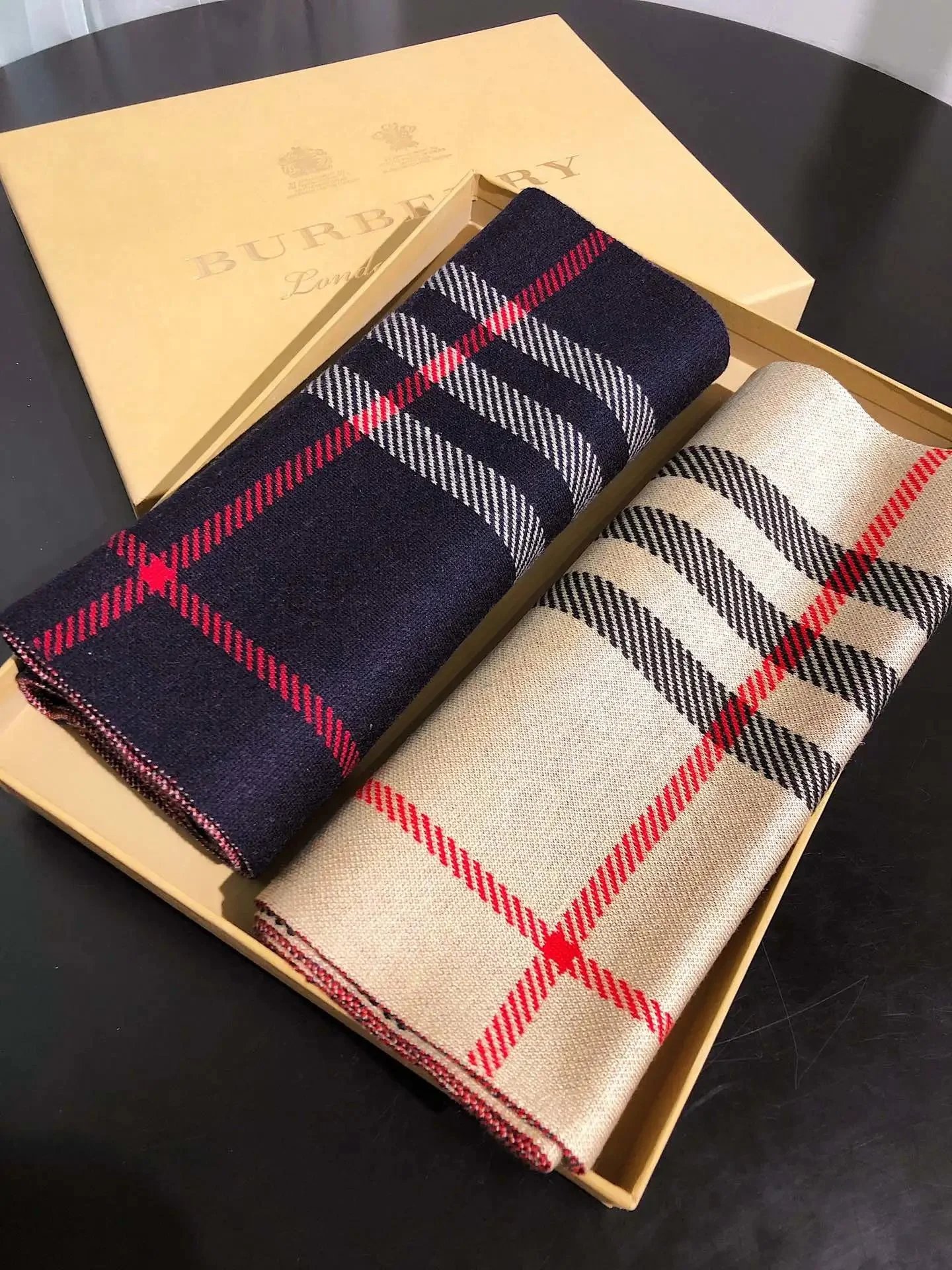 Burberry Navy and Beige Plaid Scarf Set