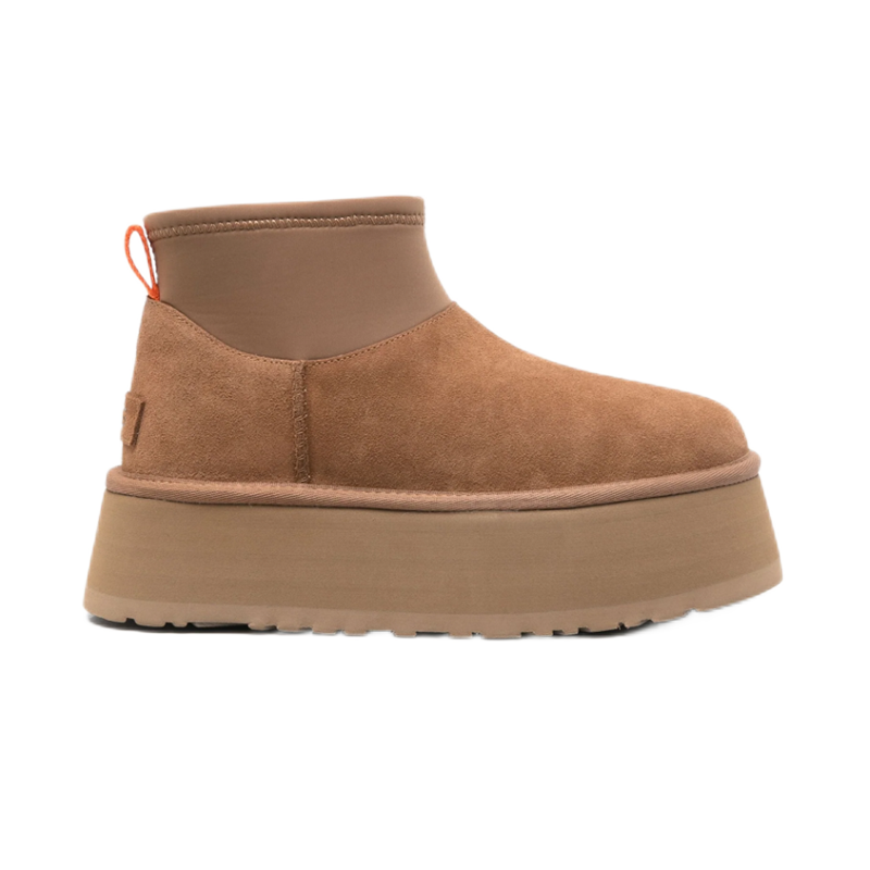 UGG Boots Shearling-Lined Platform — 8