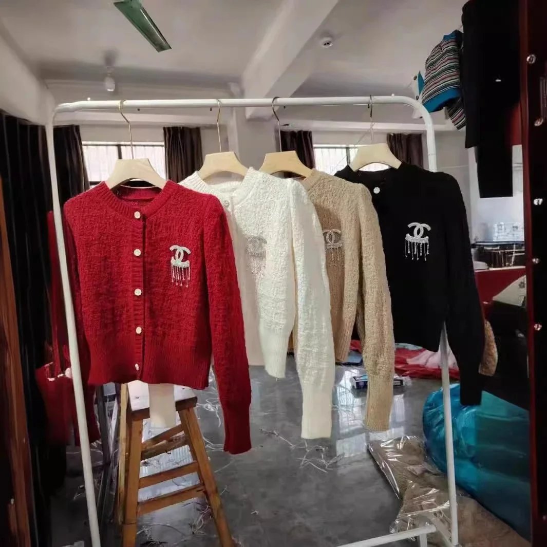 秋冬新品简约大牌短款高腰针织开衫名媛轻奢小香风气质毛衣外套潮 - 134734