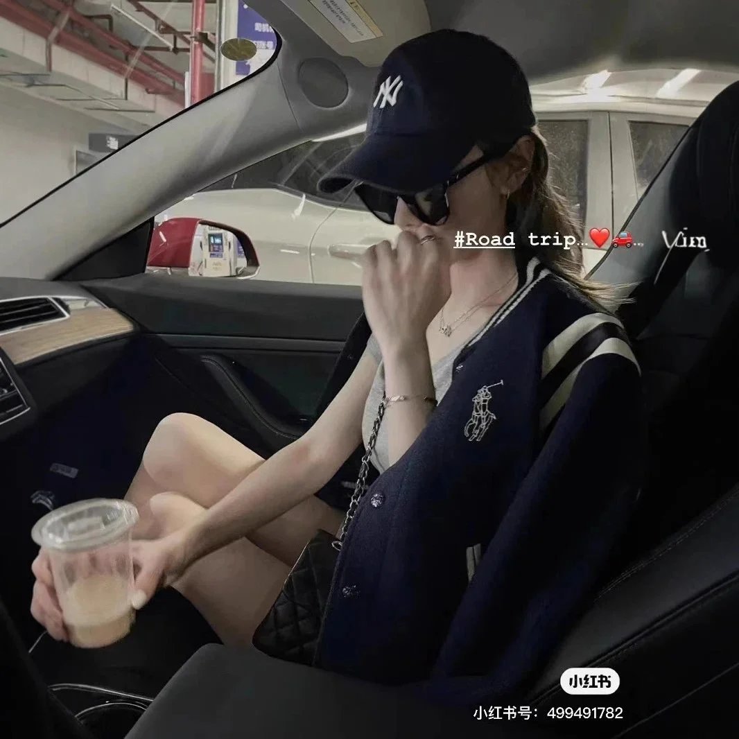 小马刺绣美式复古羊毛短款拼接皮面棒球服小香风外套 - 134457