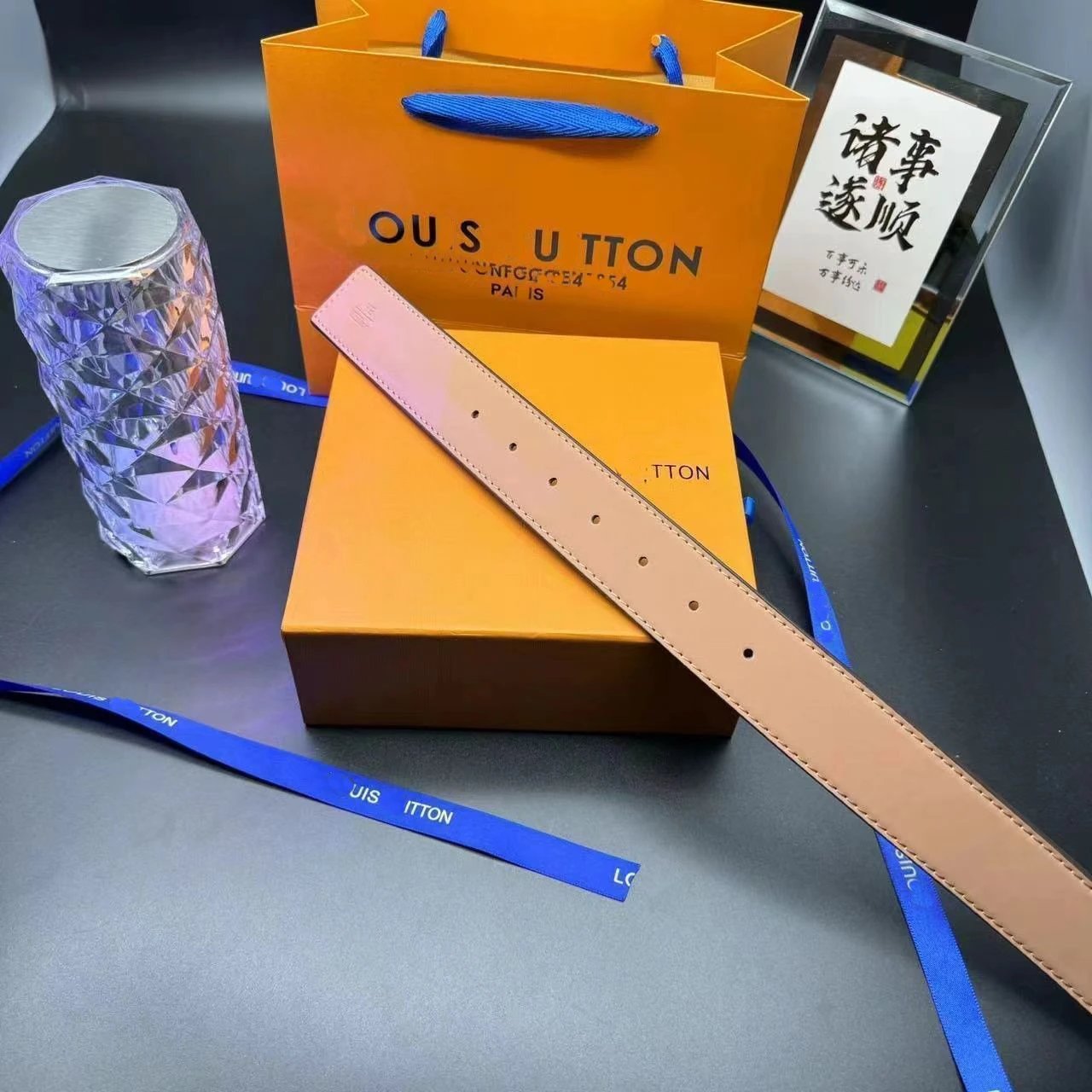 Random belt [excluding buckle]]