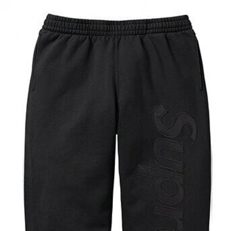 E559 Black with Black Letters (Big Letter Pants)