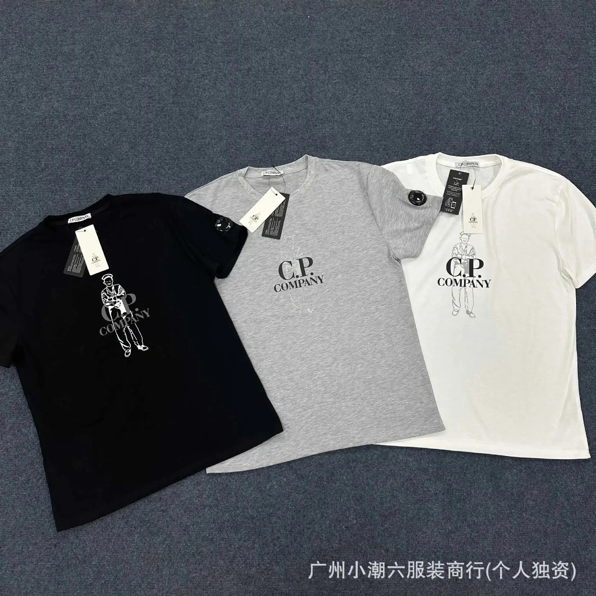 人物眼镜纯棉纯色刺绣休闲圆领男女同款短袖 - 134799