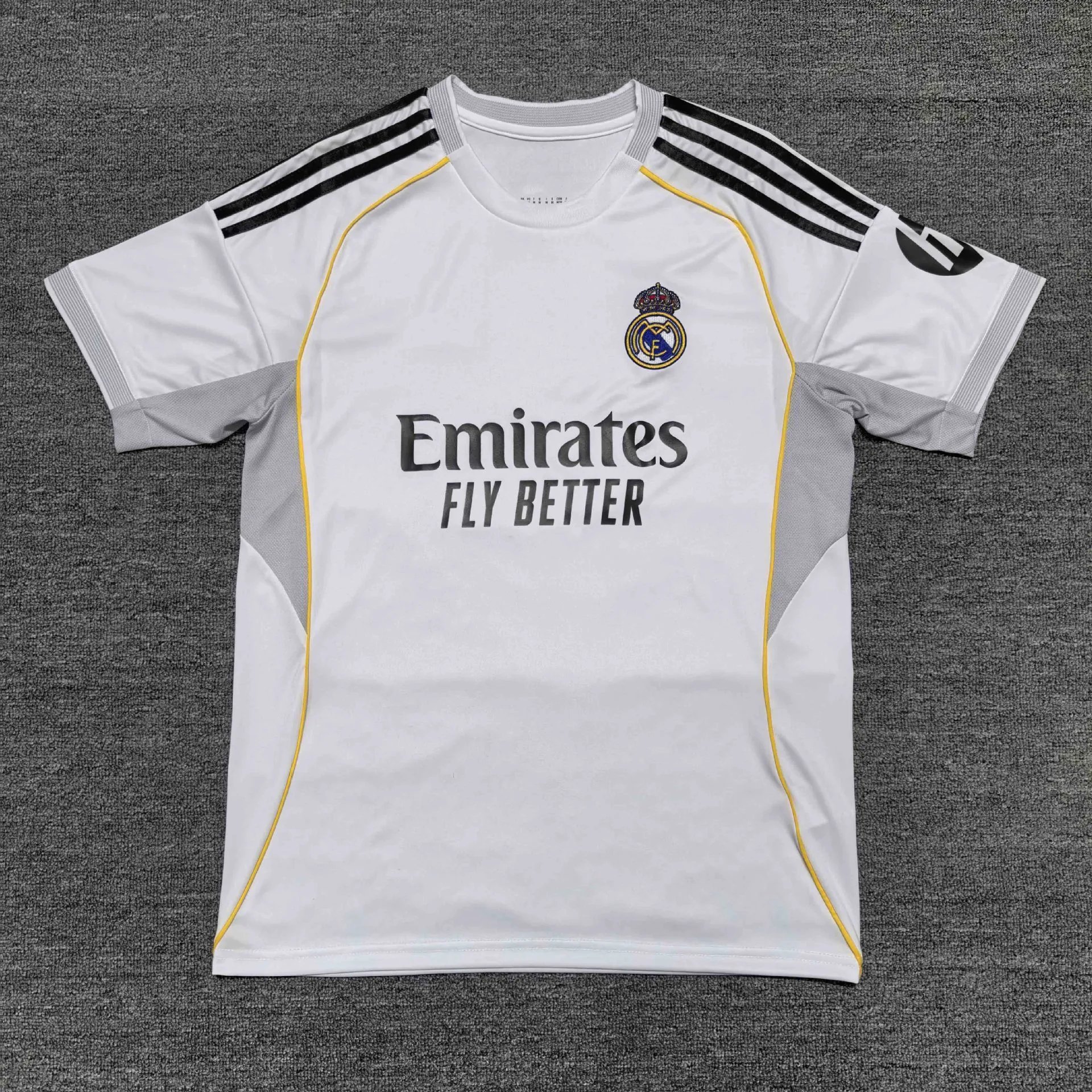Real Madrid 2024-25 Home Jersey - White/Grey/Yellow (Emirates)