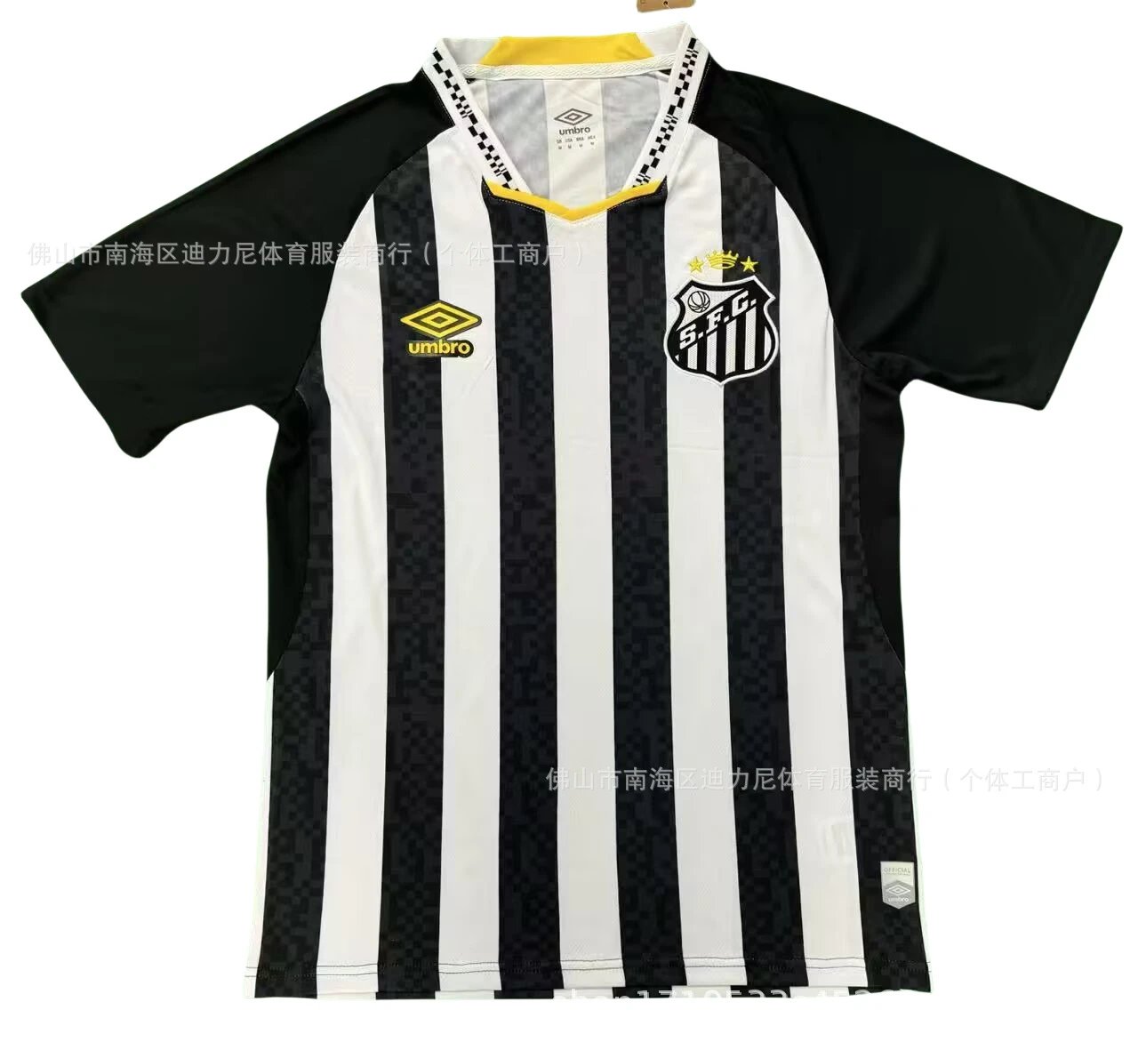Santos FC x Umbro Away Jersey 2024/25 - Black/White Vertical Stripe