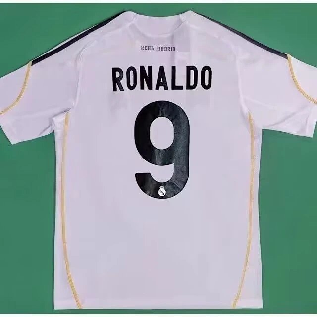 Real Madrid Retro Jerseys: seller detail photo 10