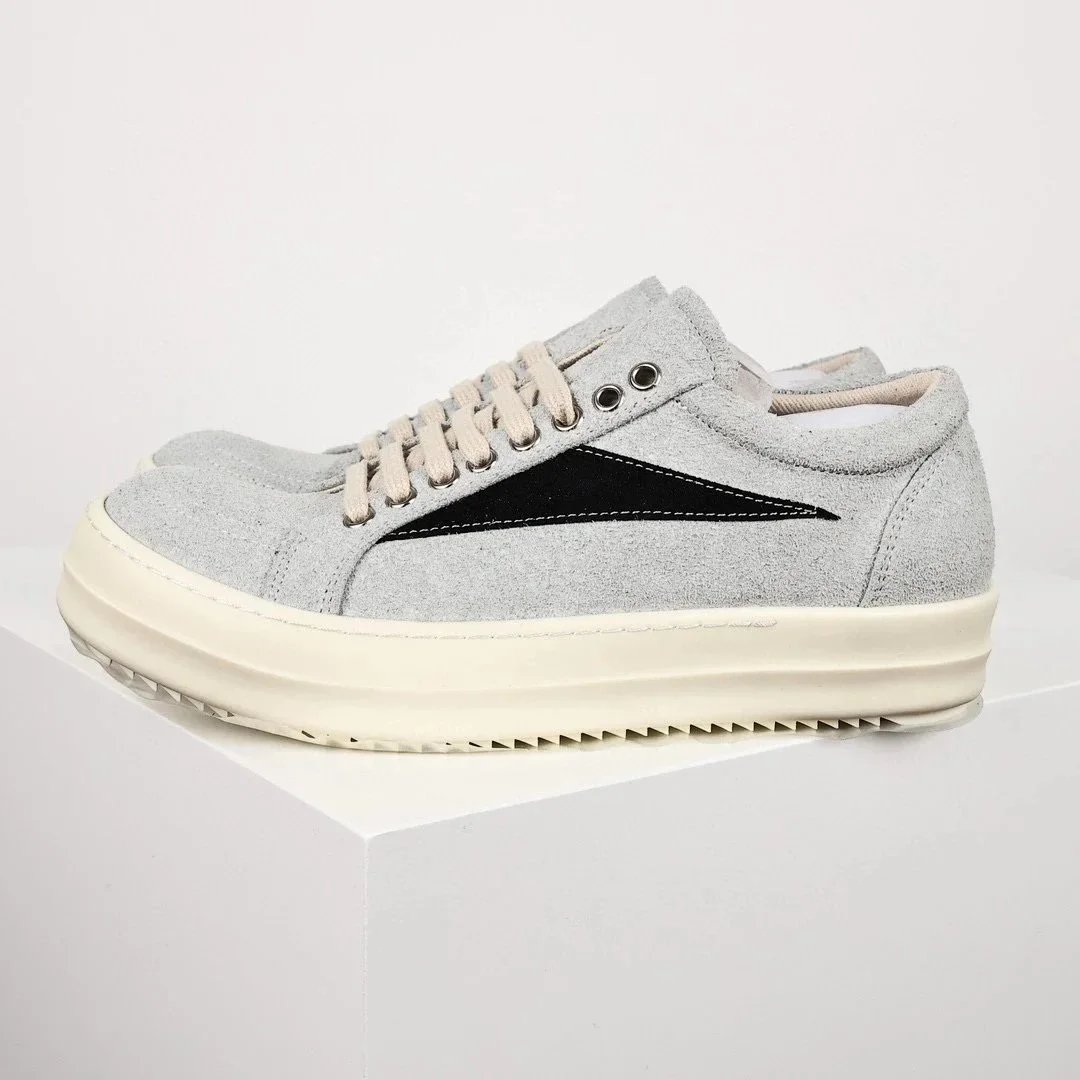 RO Gray Suede Black Hook
