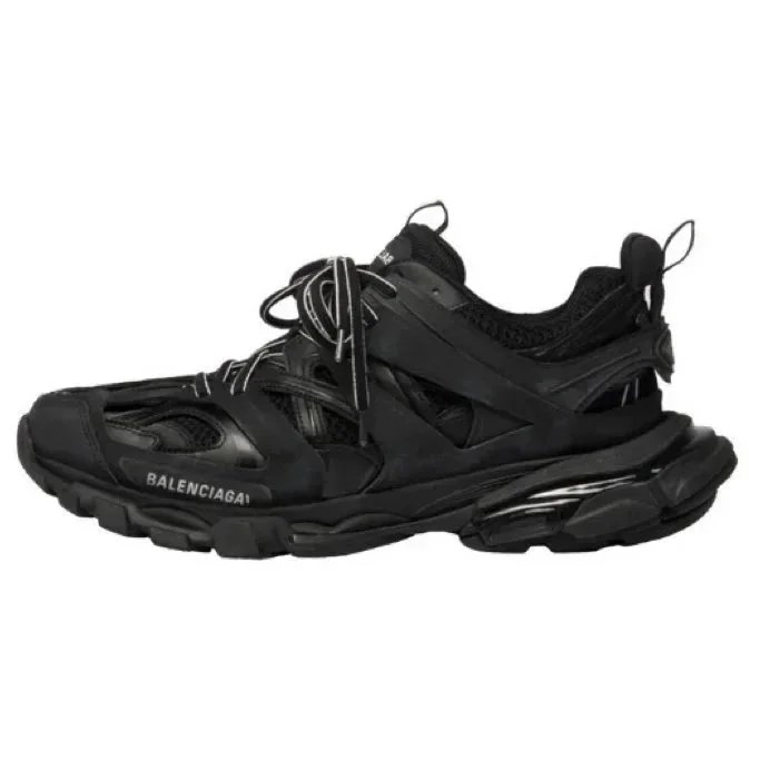 track all black