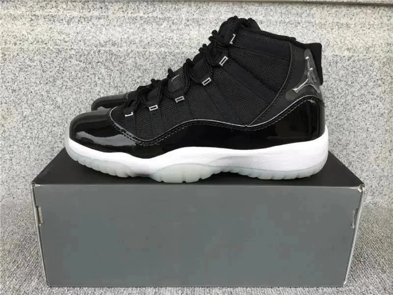 Air Jordan 11 Black High Top S