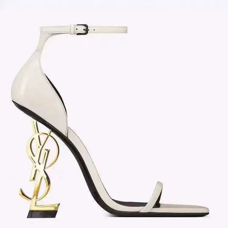 8cm gold heel White non-refundable and non-exchangeable