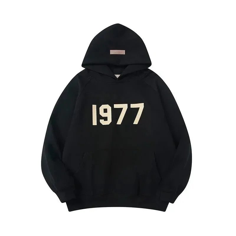 1977 Sweatshirt Black