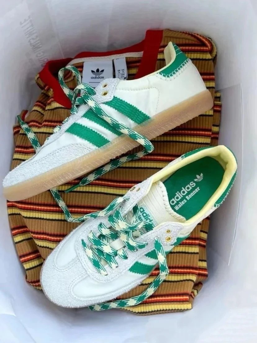 Green Canvas (Runs Small, Size Up Half a Size)