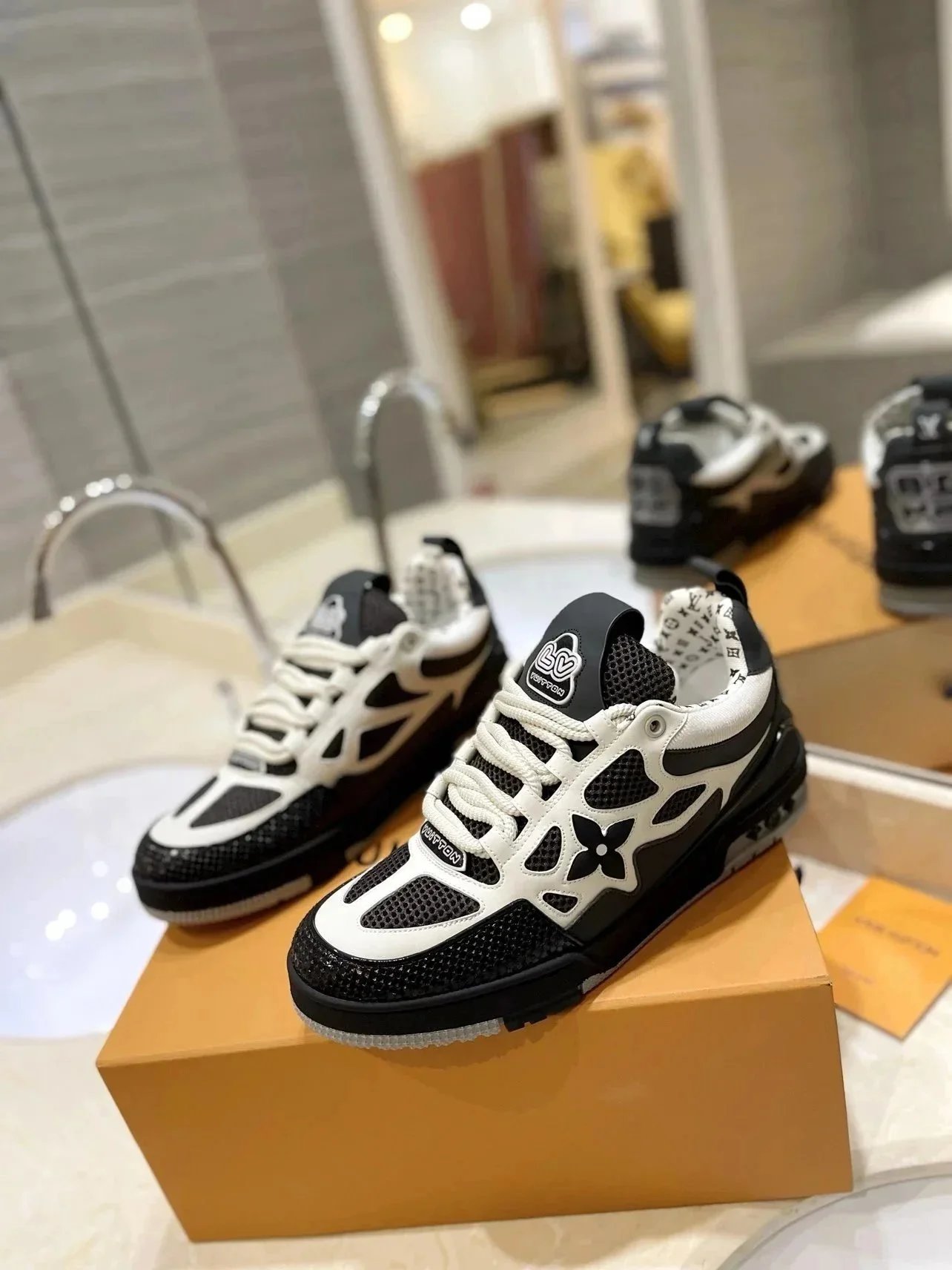 VL*SK New Style Roller Skates - 40 Designs