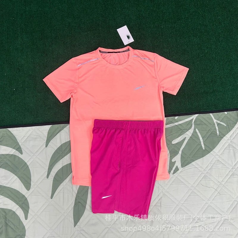 Unbranded Matching Sets Short-Sleeve Athletic T-Shirt and Shorts Set — Crystal Stripe Orange + D218 Red